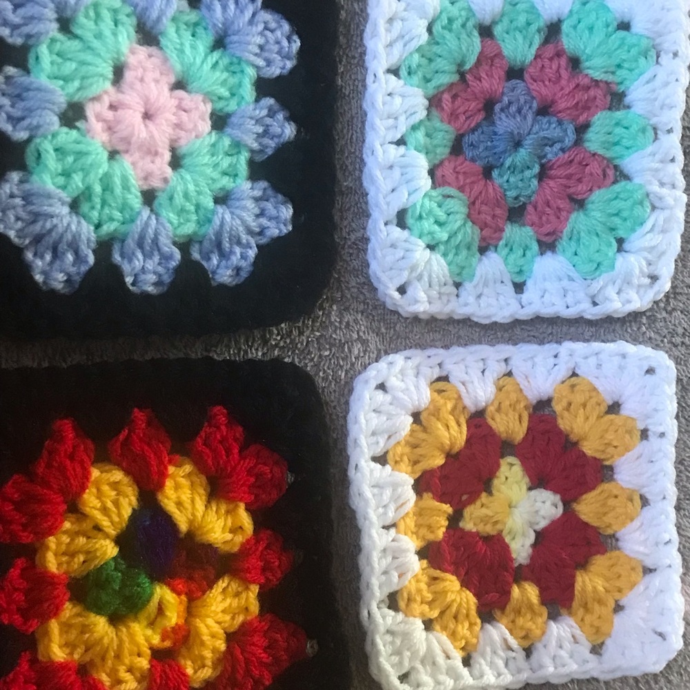 40 5 Inch Crocheted Individual Granny Squares  Multi Colors NEW
